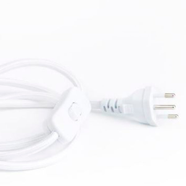 CABO PARA ABAJUR COM PLUG DE TOMADA TECIDO - TAMANHO PADRÃO - BRANCO