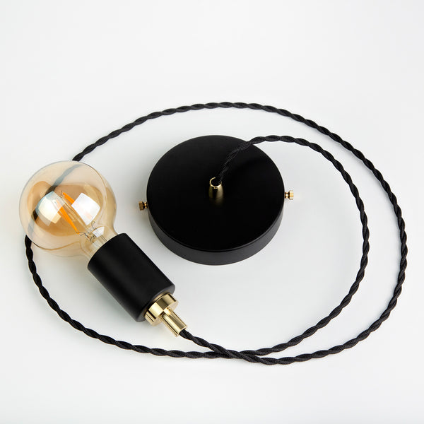 KIT DE BOCAL CILÍNDRICO DE ALUMÍNIO E CANOPLA TAM. PADRAO - PRETO E DOURADO