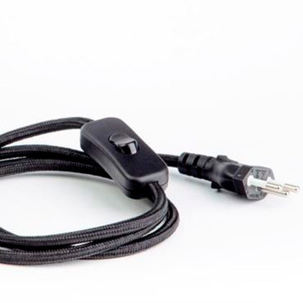 CABO PARA ABAJUR COM PLUG DE TOMADA TECIDO - TAMANHO PADRÃO - PRETO